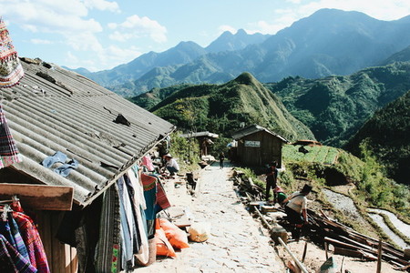 Tribal mountain village 02