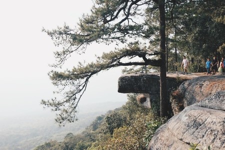 Lom Sak cliff