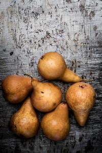 fresh pears