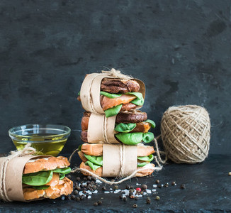 Cured chicken and spinach whole grain sandwich tower with spices