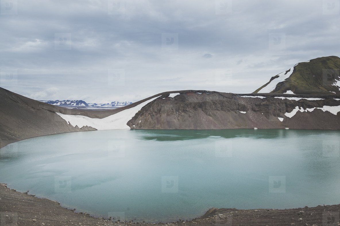 Icelandic Lake #04