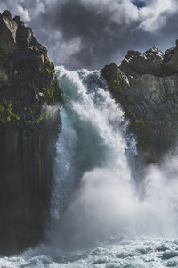 Aldeyjarfoss Waterfall 01