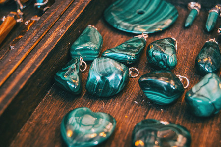 agate minerals to make pendants