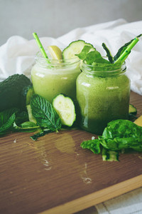 Green detox smoothie