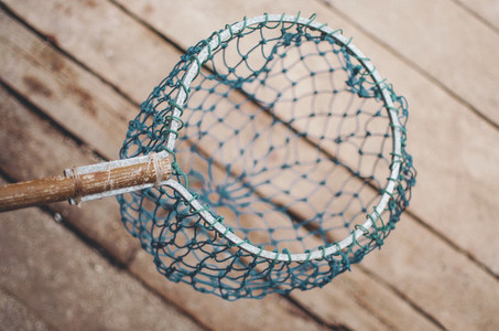 Fishing landing net