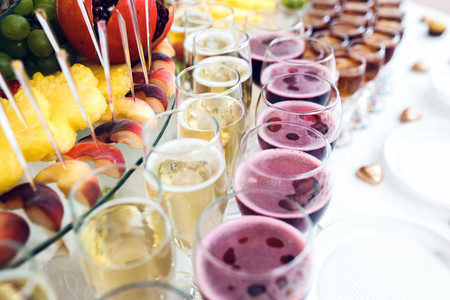 wine and champagne cocktail with fruits