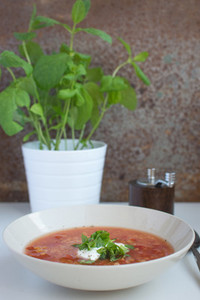 Red lentil tomato soup