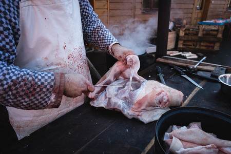 Pork meat cutting