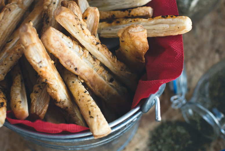Puff pastry salted snack