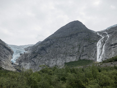 Scenic view Jostedalsbreen Glacier and waterfall 01