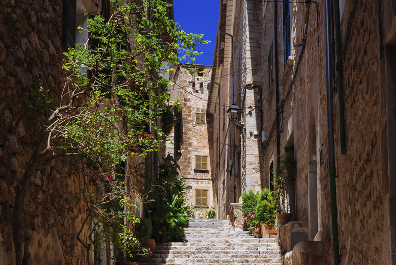 Sunny stone steps between buildings #01