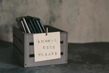 Mobile phone holder with sign 02