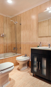 Bathroom with mirror and shower screen