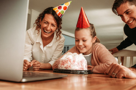 Birthday party at home during pandemic lockdown