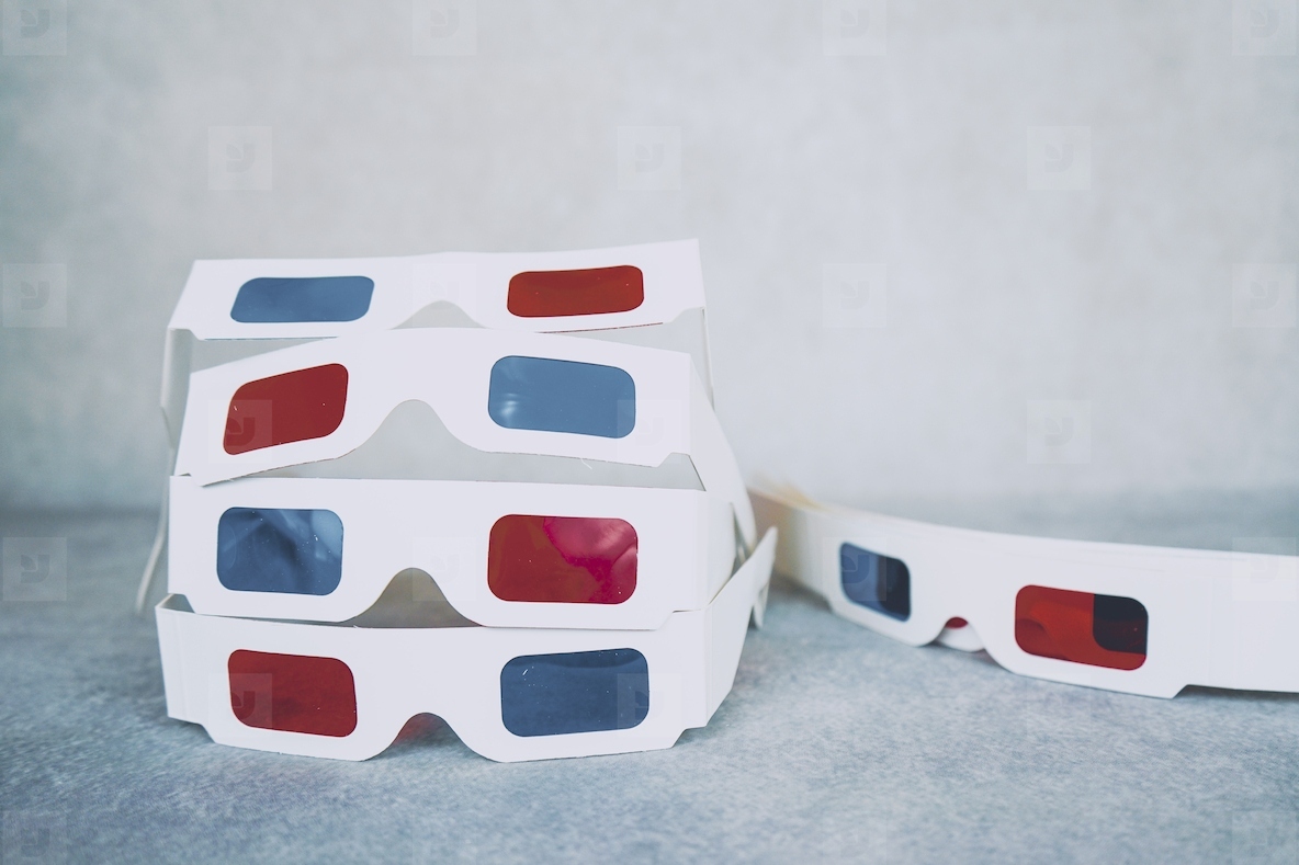 Disposable 3D vintage glasses