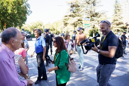 Granada  Andalusia  Spain  October 5  2023  Media and TV interviewing the attendees of the European Summit in Granada