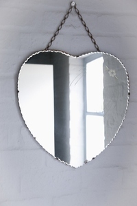 Hanged Heart Shaped Mirror