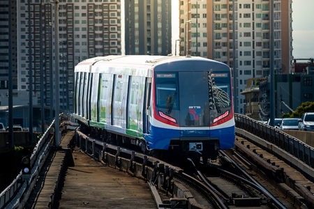 Bangkok  Thailand   April 20  The BTS Sky Train Passing Taksin