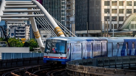 Bangkok  Thailand   April 20  The BTS Skytrain is entering Chon