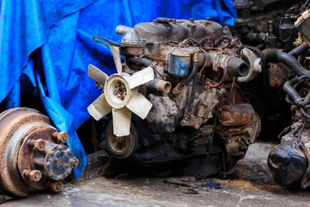 Used engines car from Japan are being disassembled for sale as s