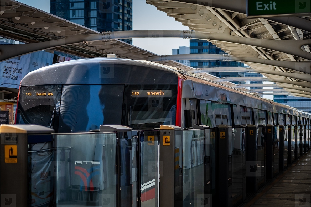 Bangkok  Thailand   April 20  The BTS Skytrain is entering Chon