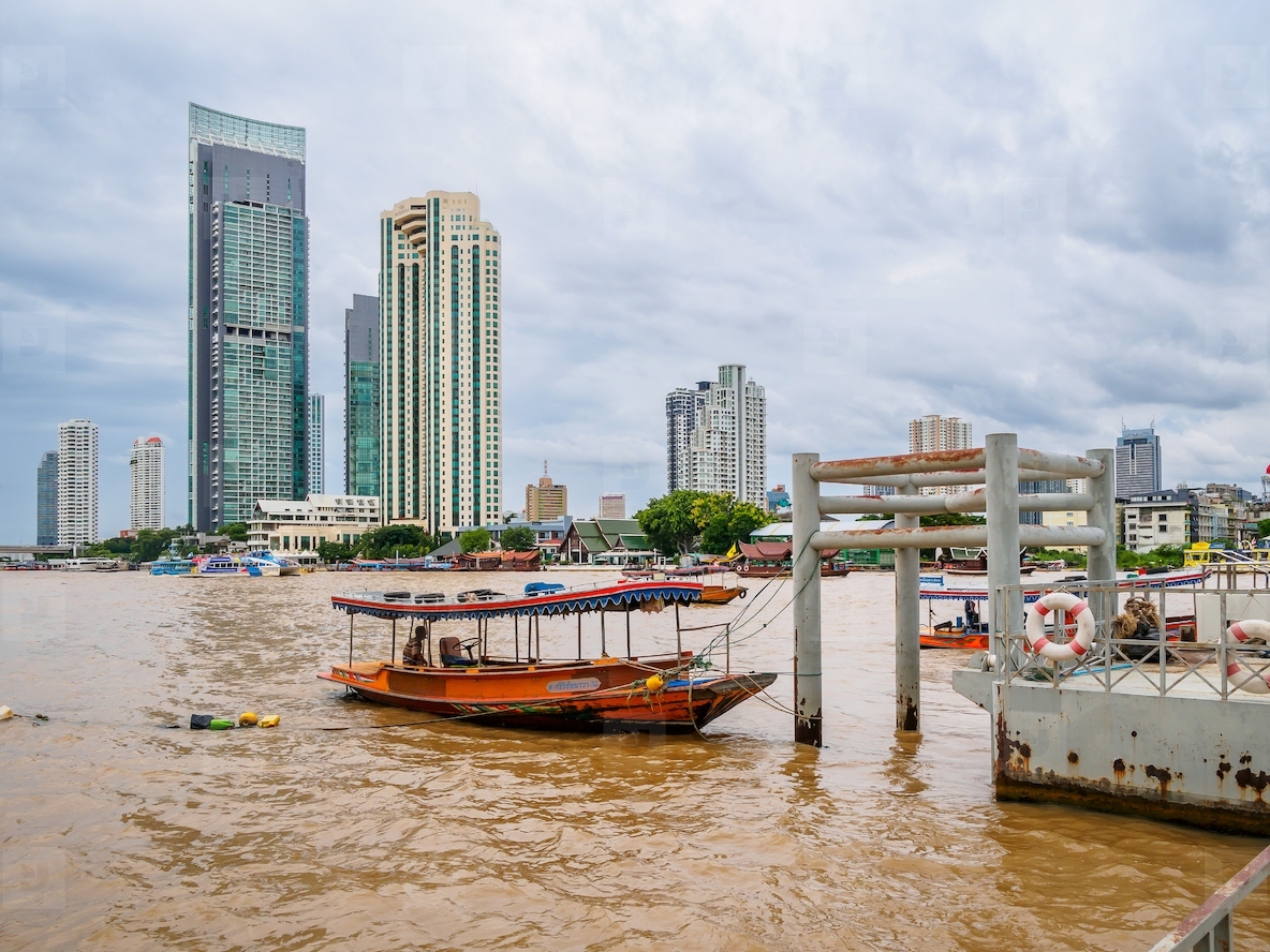 BANGKOK THAILAND AUGUST 26 2025 The atmosphere is cloudy a
