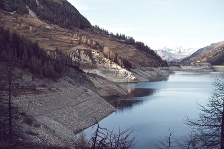 Lac du Chevril  Tignes