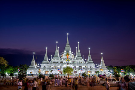 Asokaram Thai Temple at twilight