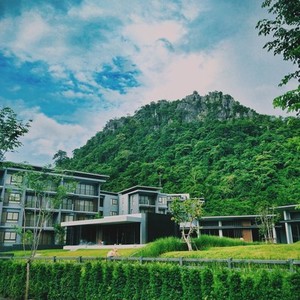 Tropical resort  mountain