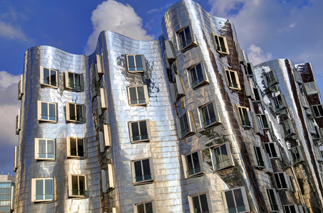 Dusseldorf Gehry Silver 2