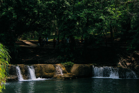 Jed Sao Noi Waterfall 1
