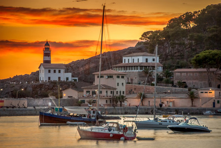 Sunset in harbour