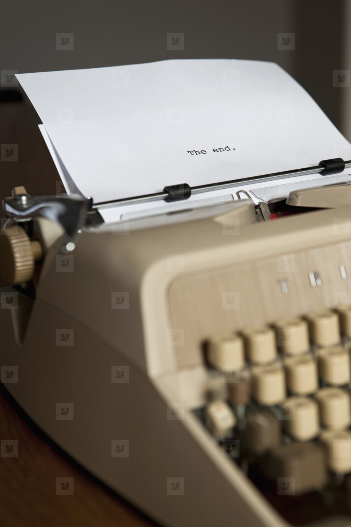 Stepping on the Cracks  01