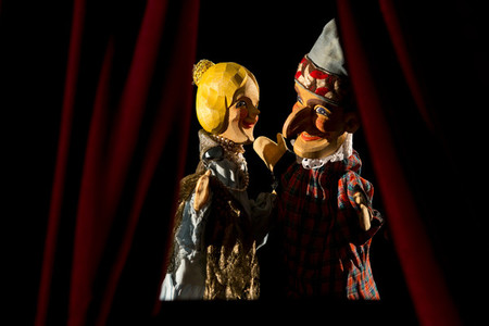 Puppet Show 07