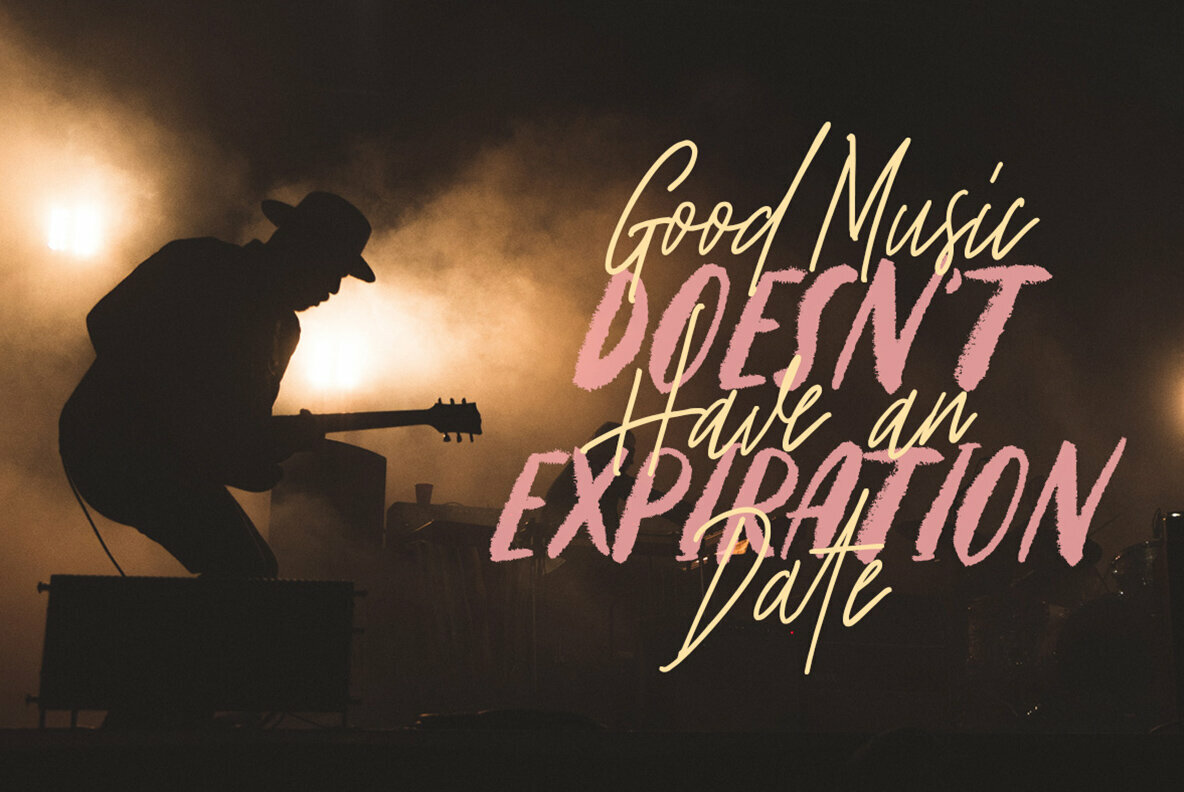 Strong Heart Font Duo 4