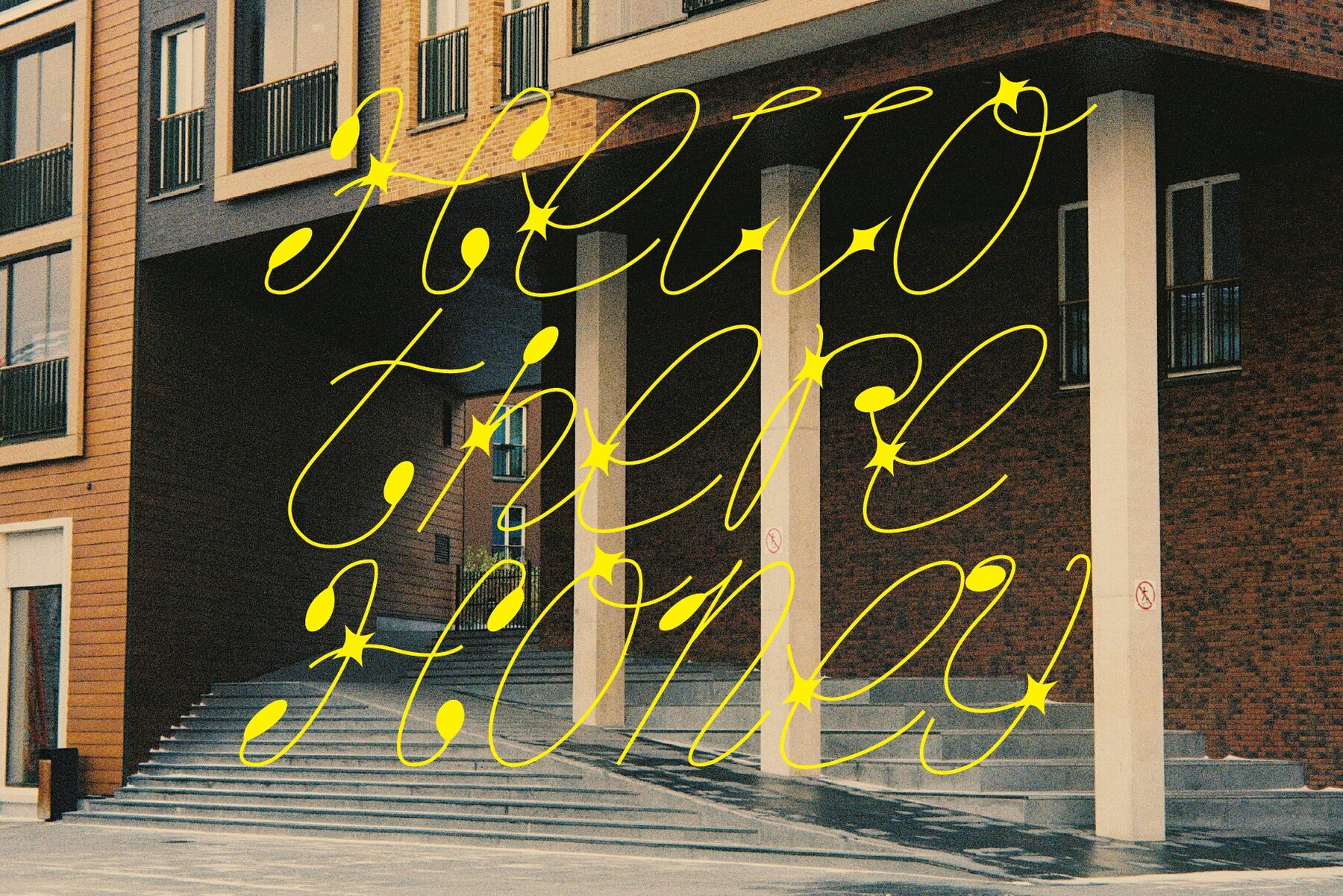 Flor Tonta Cursive Font 5