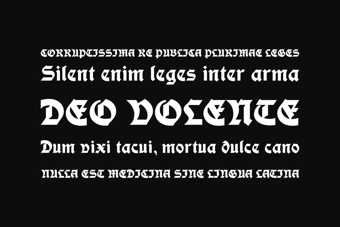 Display Gothic Display Gothic