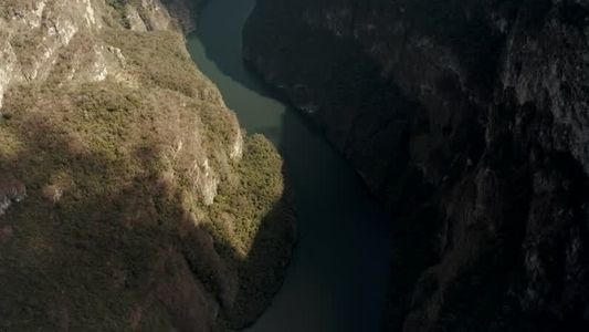 Sumidero Canyon Aerial 12