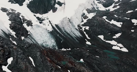Vinciguerra glacier aerials 14